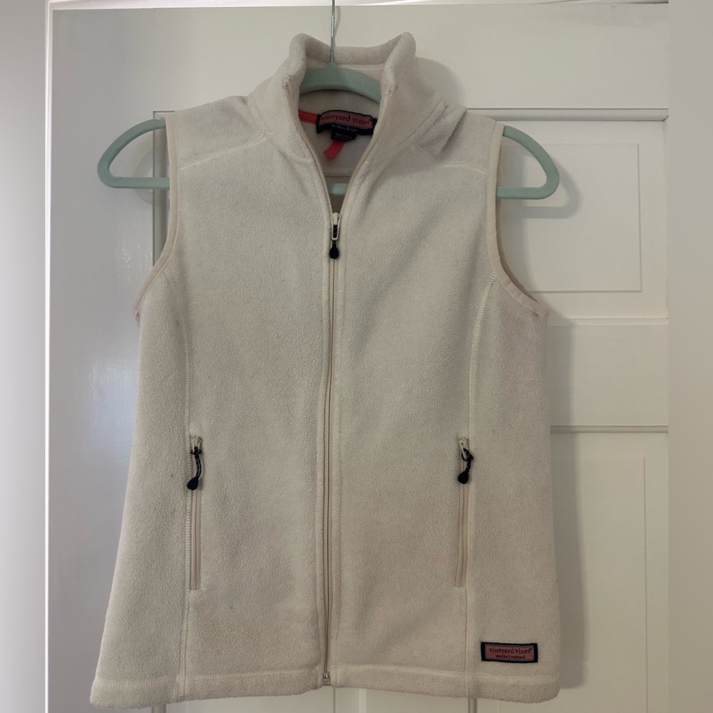 White Vineyard Vines Vest